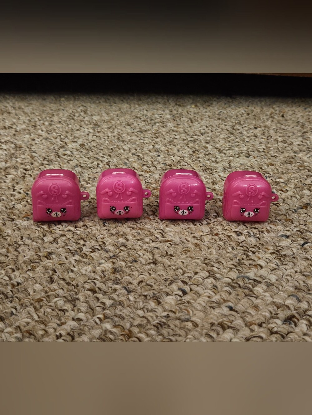 Shopkins 4 Pink Cat Backpack Figures